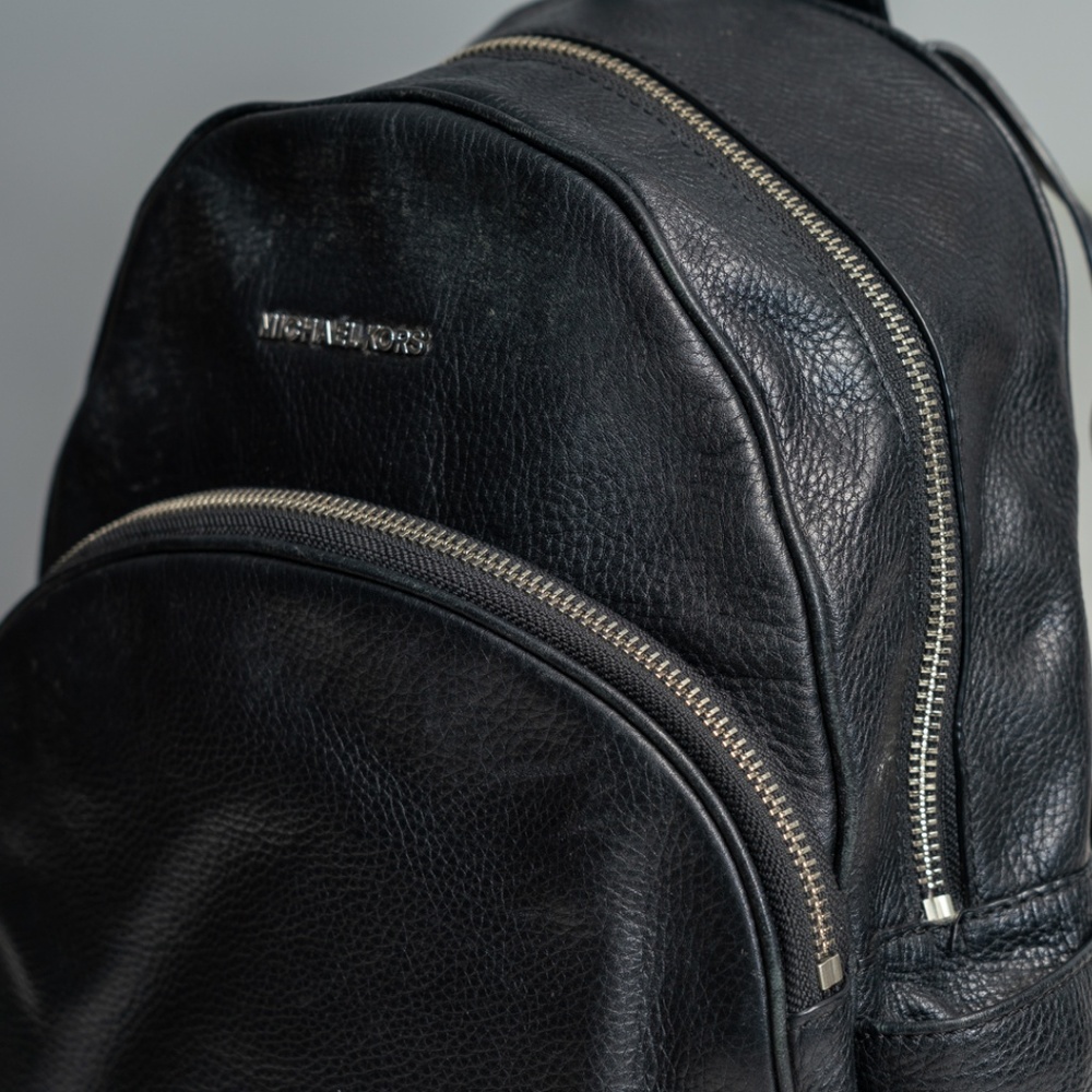 Michael Kors Large Backpack - Picture 3 of 7